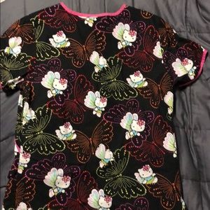 Hello Kitty Tops - Size small hello kitty scrub top Hello Kitty Tops - Size small hello kitty scrub top
